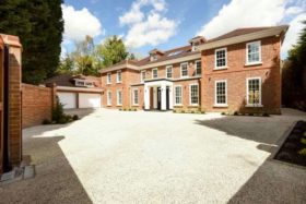 7 Bedroom Detached